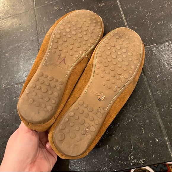 Minnetonka Brown Suede Leather Native Moccasin Loafer Size 8 - Picture 8 of 9